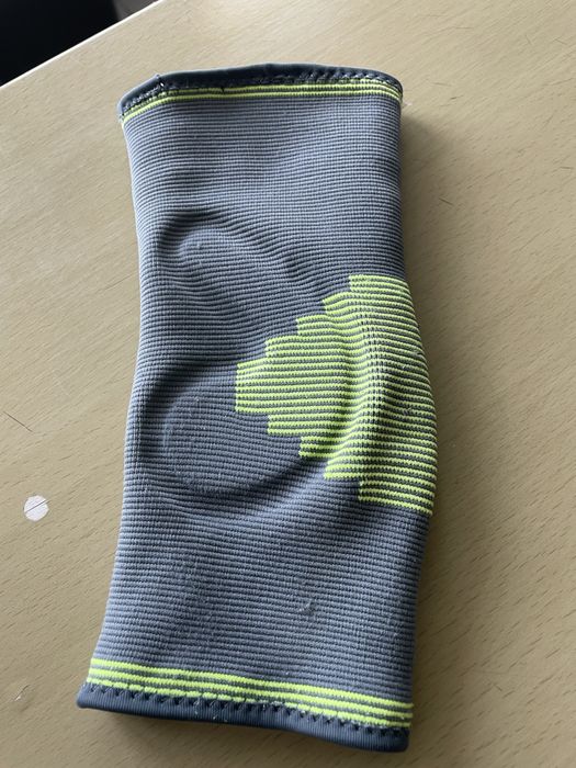 Компресионен ръкав за коляно Neo-G