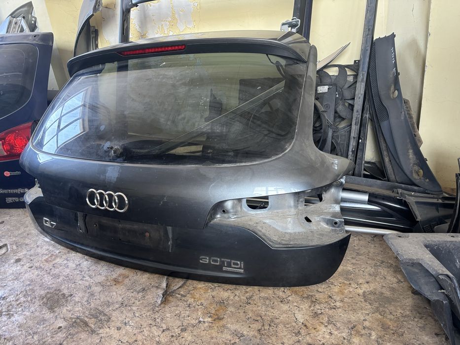 Audi Q7 4l Facelift заден капак