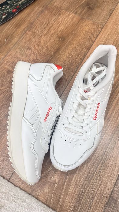 Кроссовки Reebok