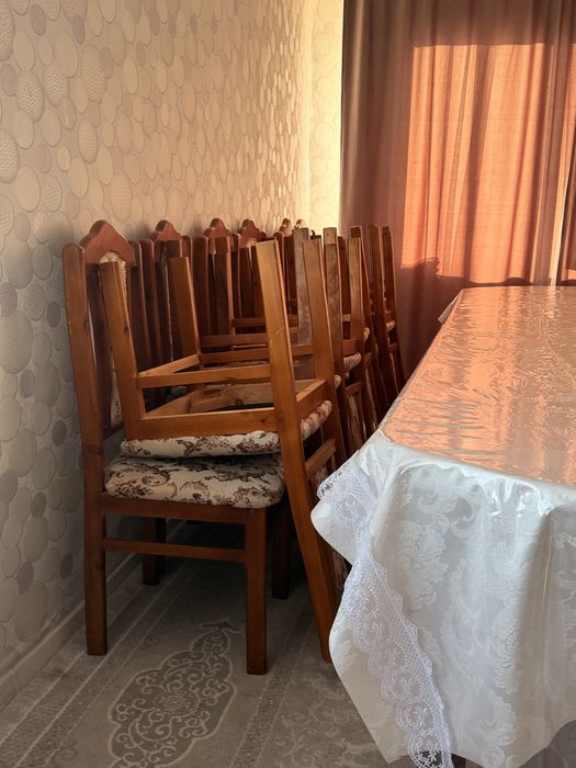 Срочно продается стол!