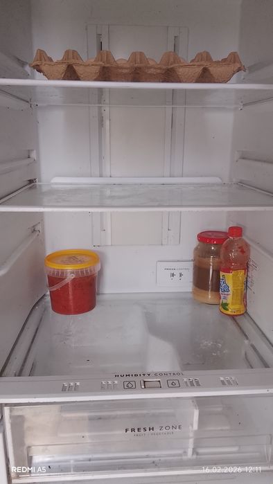 Холодилник бирюса