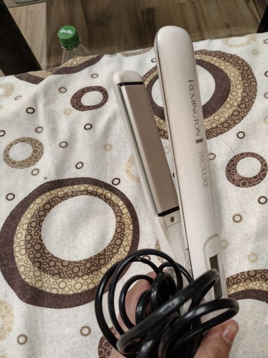 Преса за коса Remington S9100 PROLUXE с гаранция