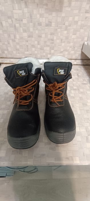 Спецодежда комбинезон ботинка