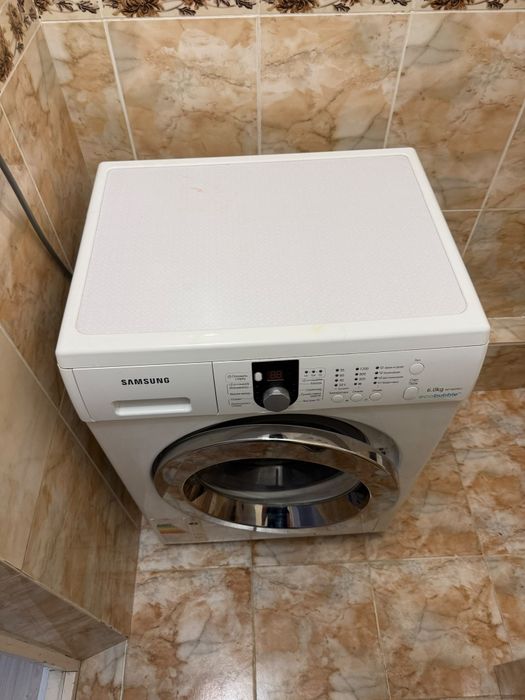 Продам стиральную машину бу