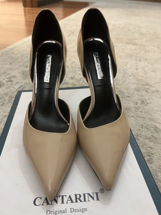 Бежевые туфли 35 р