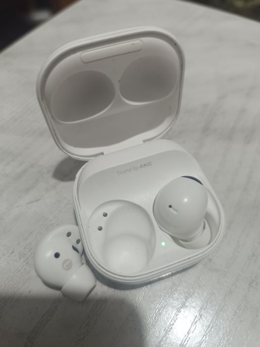 Samsung buds 2 pro в отличном состояний