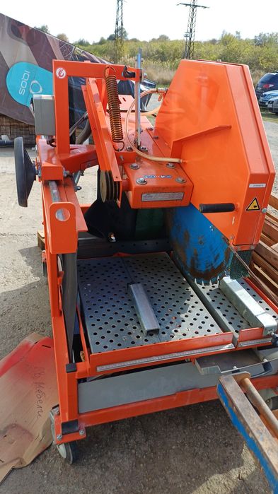 Машина за рязане на тухли с диск 900мм