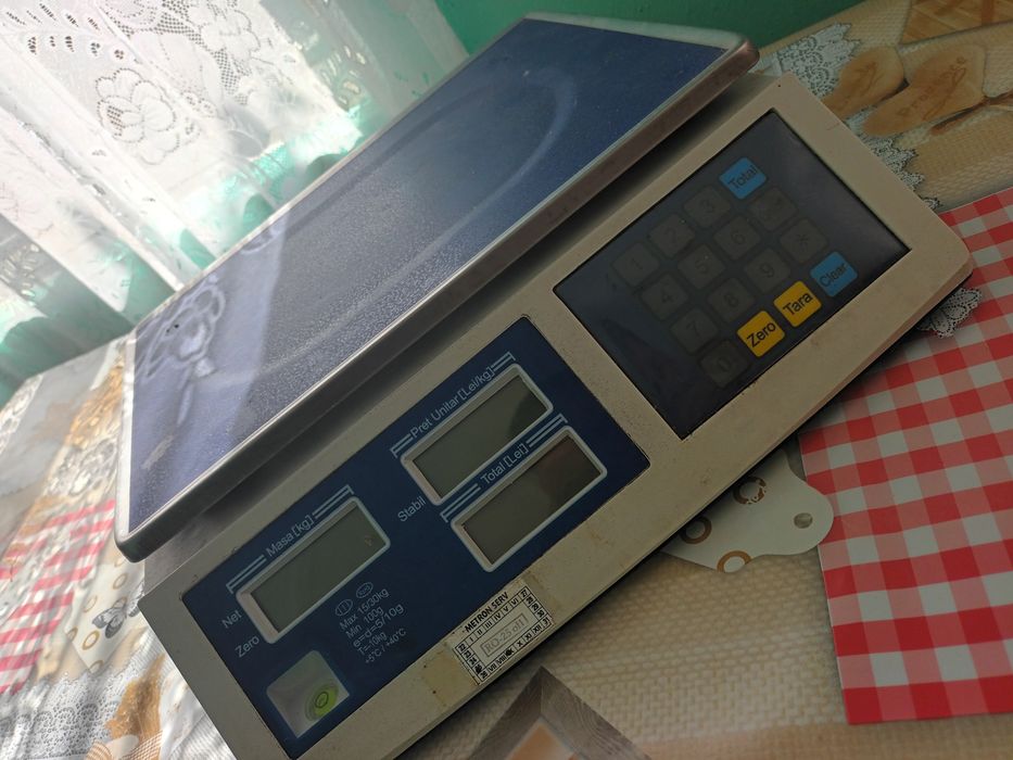 Vând cantar electronic magazin
