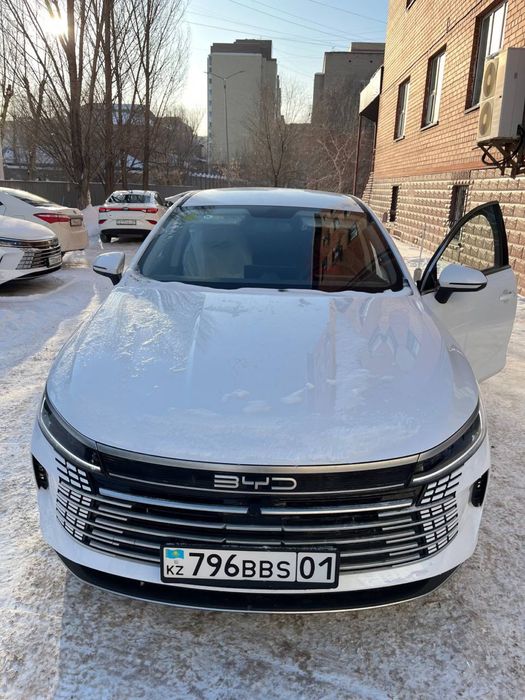 Аренда авто BYD, HONGI под такси