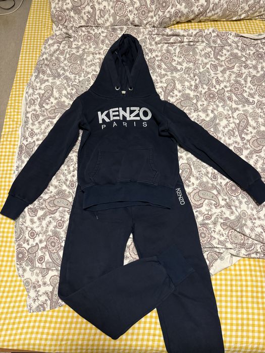 Продам пакет жеских вещей