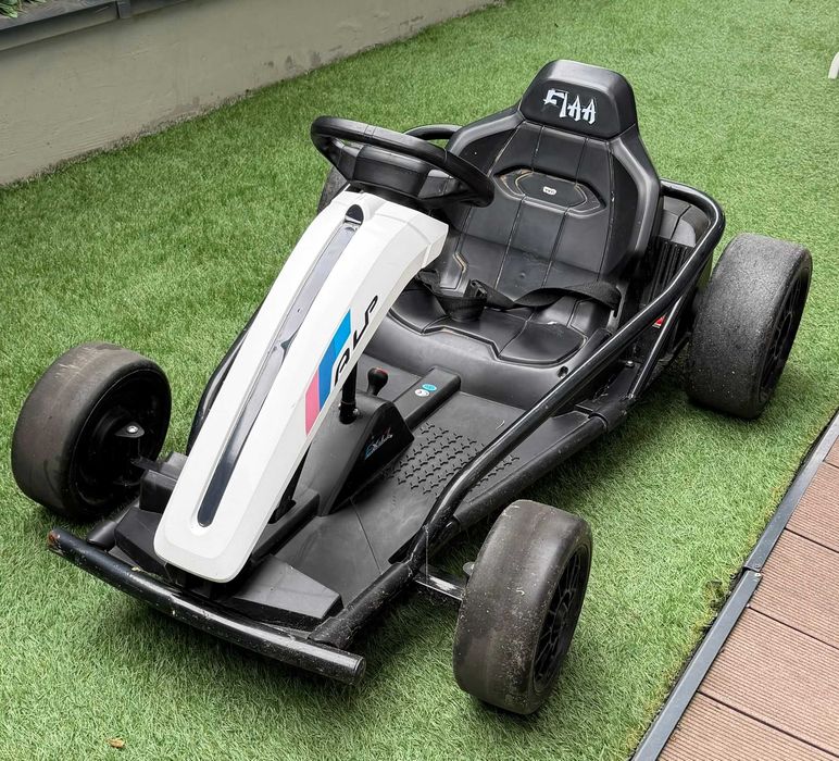 Go-kart electric pentru copii