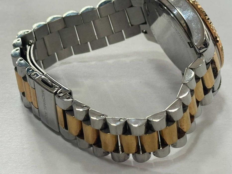 Часовник Michael Kors Lexington MK7219