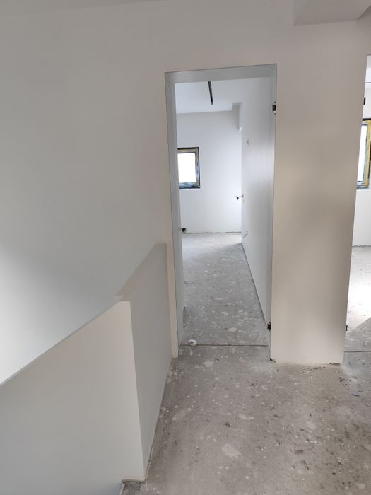 Zugravul Tău — Expert Painters București
*Gleturi, zugrăveli și