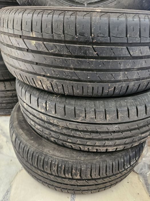 4 бр. гуми 195/65 R15 Vredestein – 6-7 мм грайфер, добро състояние