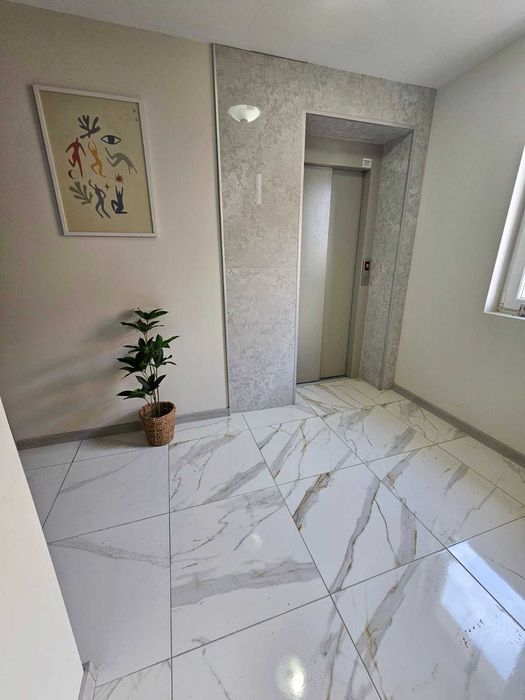 Тристаен апартамент