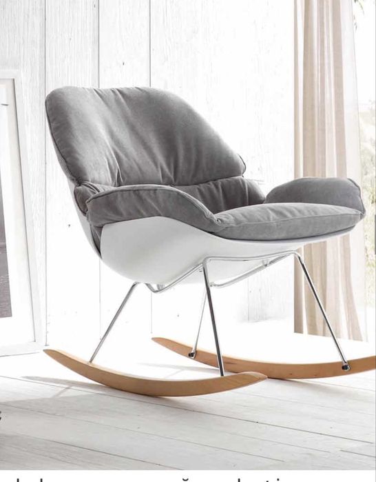 Fotoliu balansoar in stare impecabila