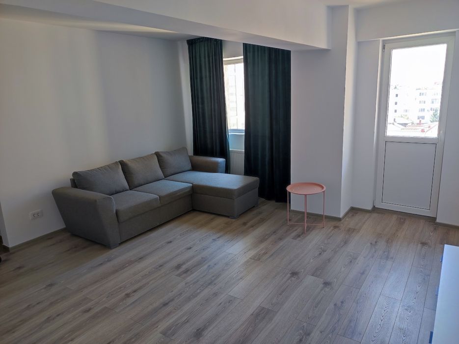 Apartament 2 camere, zona centrală, complet mobilat,bloc nou