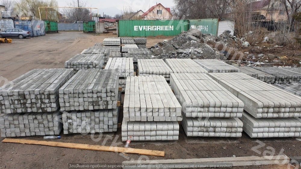 Продам бетонные столбы
