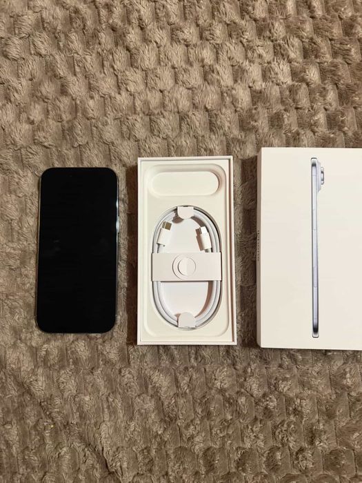 СПЕШНО СЕ ПРОДАВА!!! Смартфон Apple iPhone Air, 256GB