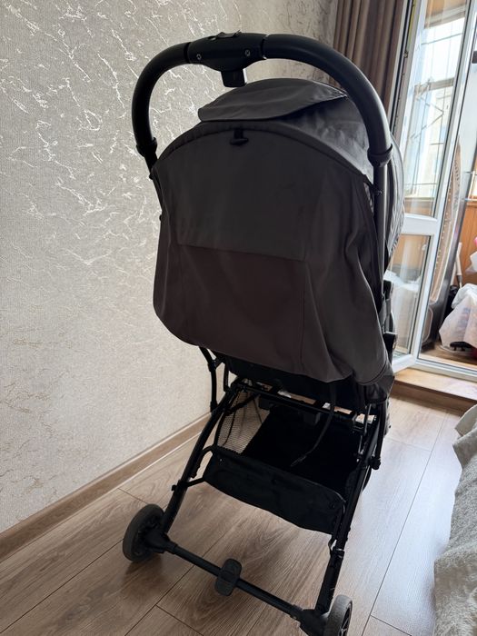 Продам коляску Tomix