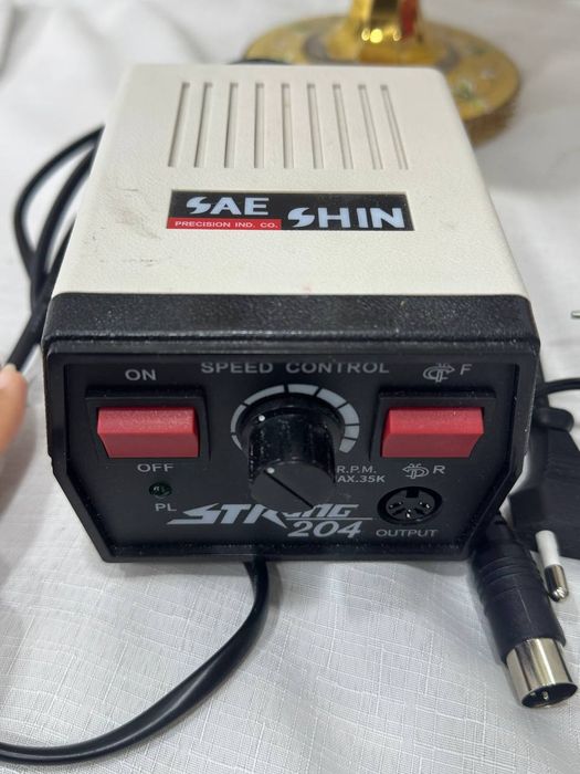 Машинка для маникюра