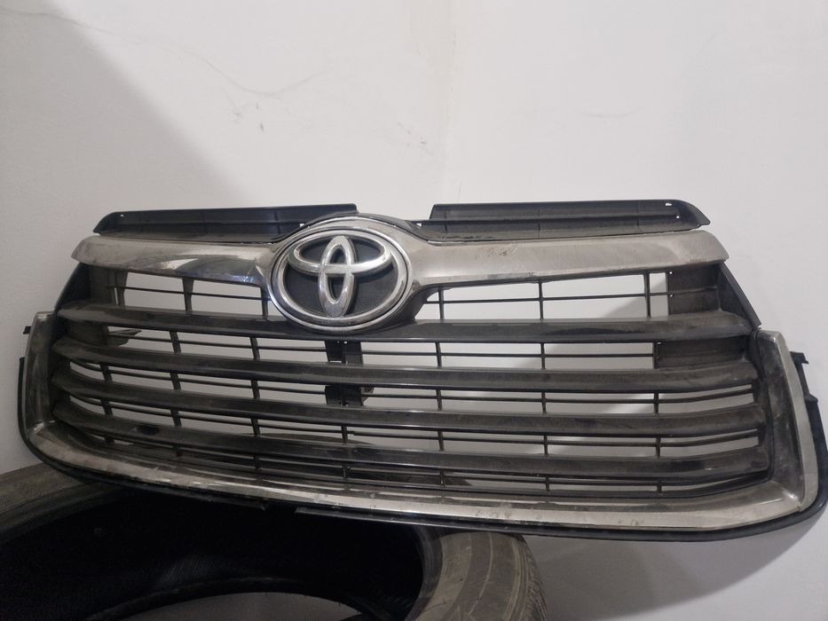 Решетка радиатора