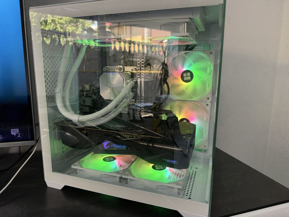 Vand Schimb Pc gaming i5 10500 32 Ram RTX 2060 Super  8Gb SSD 750Gb 2 ani Gara