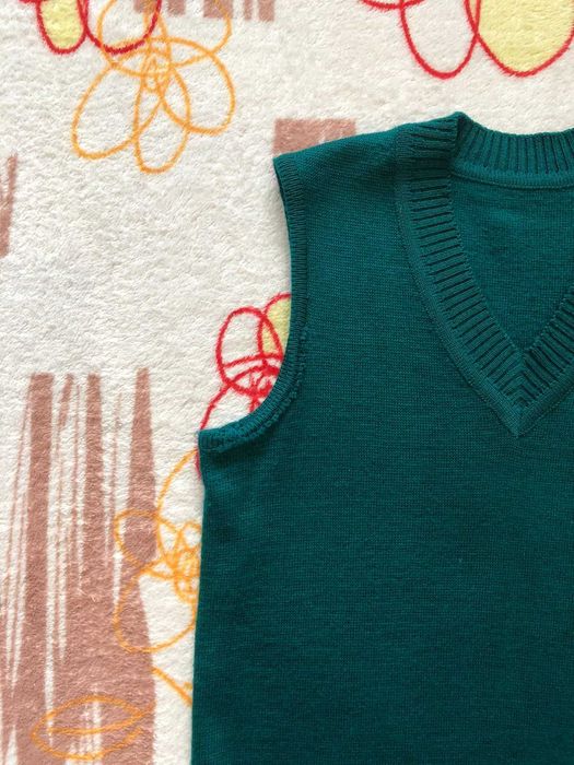 Школьная жилетка