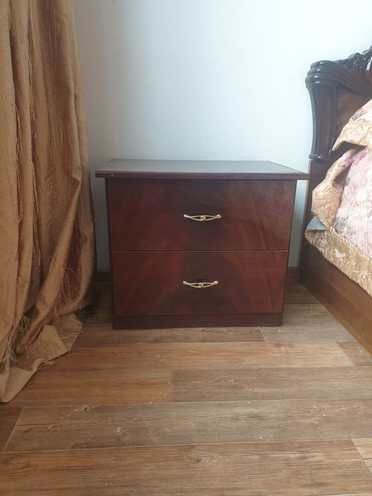 Продам спальный гарнитур