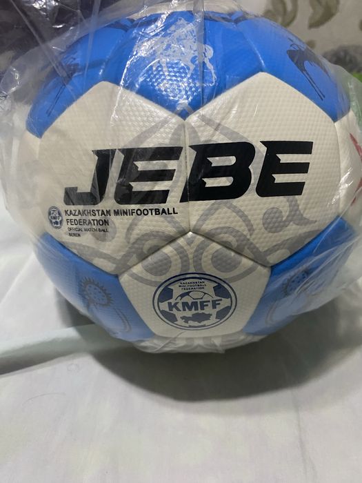 Продам мяч новый