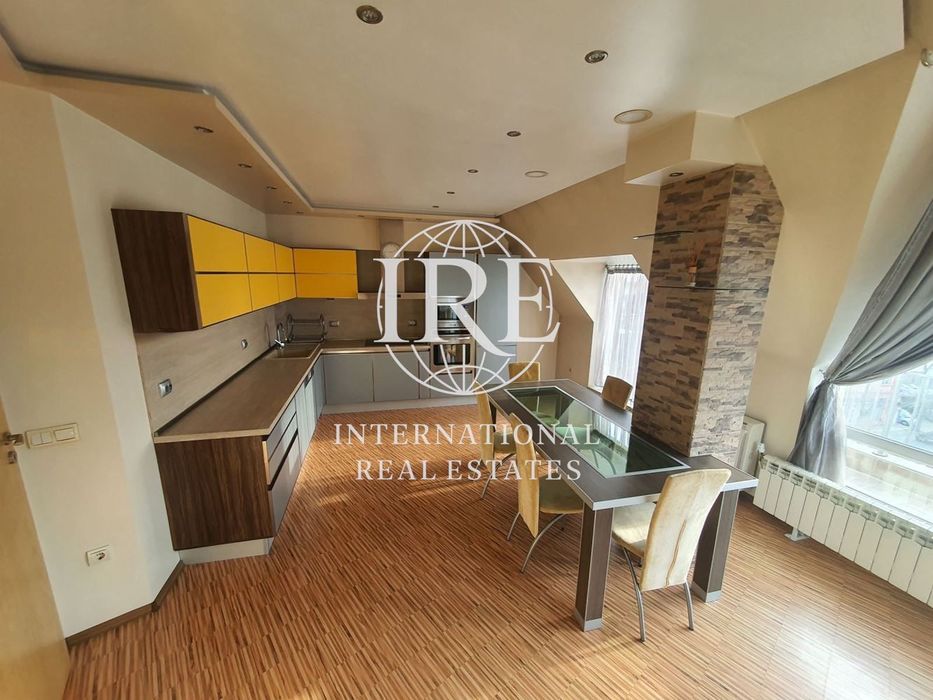 Продава се Четиристаен апартамент в Варна, Колхозен пазар - 130 кв.м за 2385 €/кв.м - Снимка #11