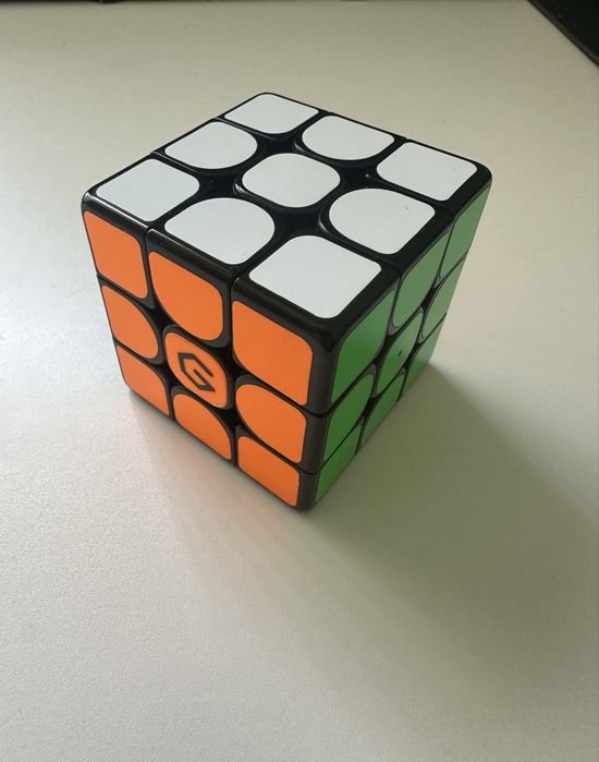 Xiaomi Giiker Supercube – смарт Rubik куб с Bluetooth
