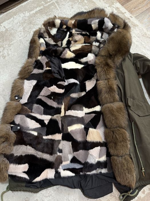 Парка полностью натуральная срочно !