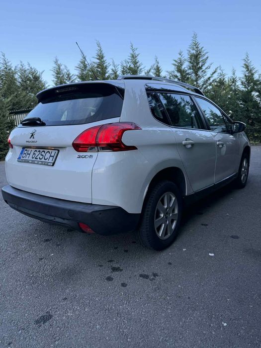 Peugeot 2008 benzina