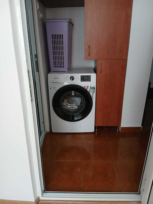 Închiriez apartament cu 2 camere în zona Nord