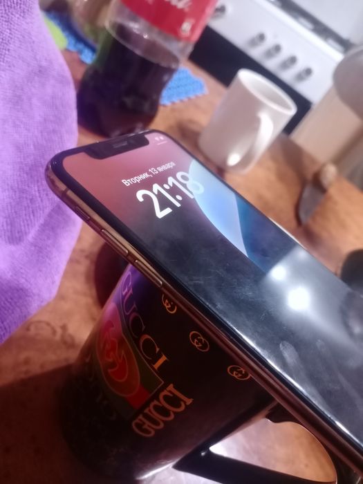 Продам IPhone хорошем состоянии