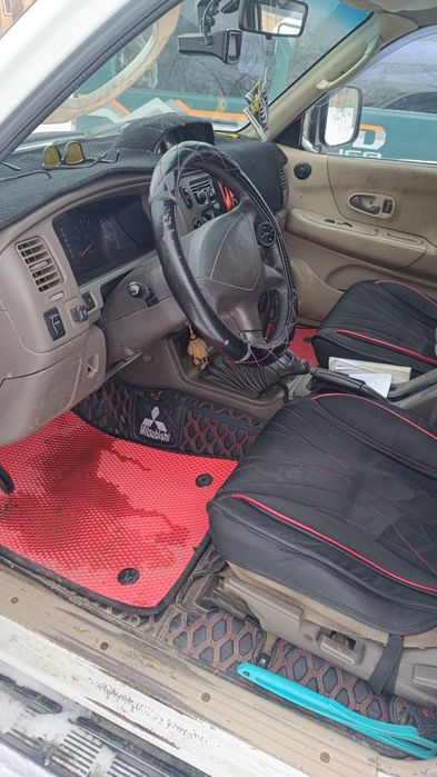 Mitsubishi Montero sport