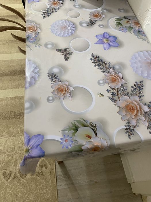 Стол продаю за 4000