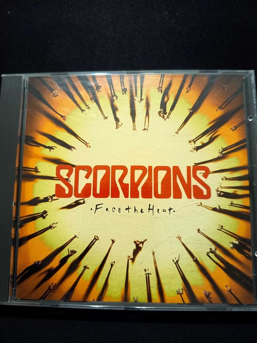 CD-uri Muzica Elvis Bob Marley Katy Perry Christina Aguilera Pink Cher