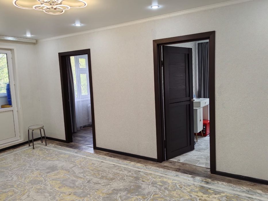 Продается 4х-комнатная квартира.