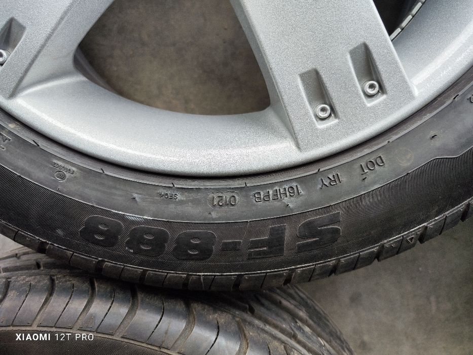 Гуми и джанти комплект