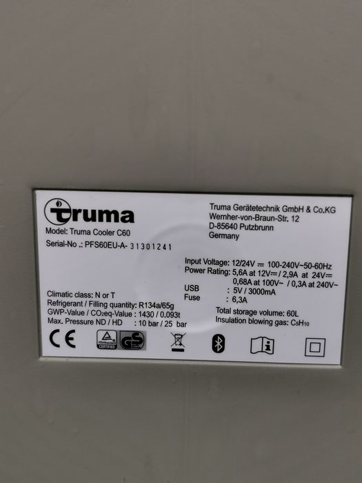 Frigider auto Truma Cooler 60 L