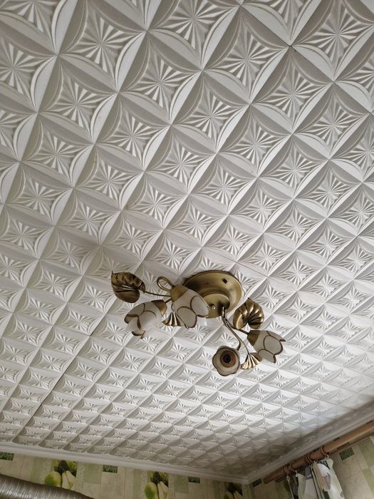 Продам светильник на кухню