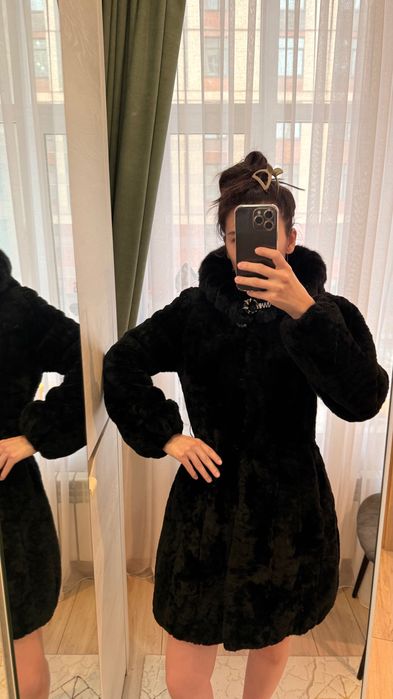 Шуба мутон черная