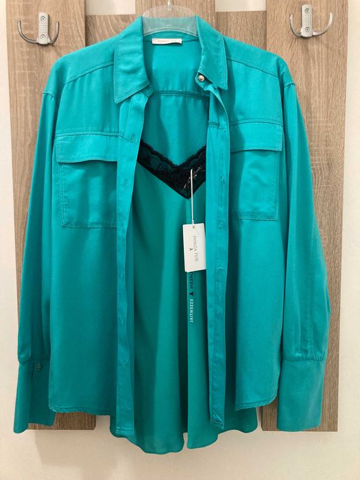 Риза и топ на PATRIZIA PEPE, нови с етикети, в тюркоазен цвят