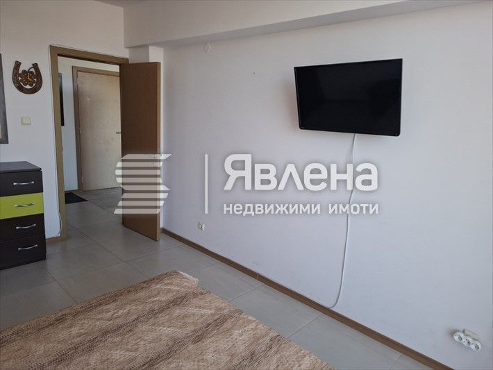 Продава се Двустаен апартамент в к.к. Слънчев бряг - 66 кв.м за 1000 €/кв.м - Снимка #6