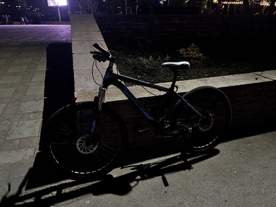 Продам Велосипед скоростной 8/3