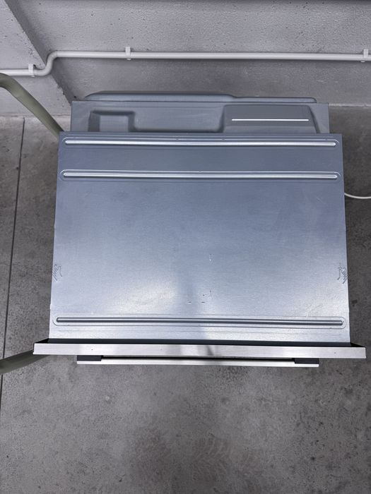 Вградена фурна NEFF HB5B20FH