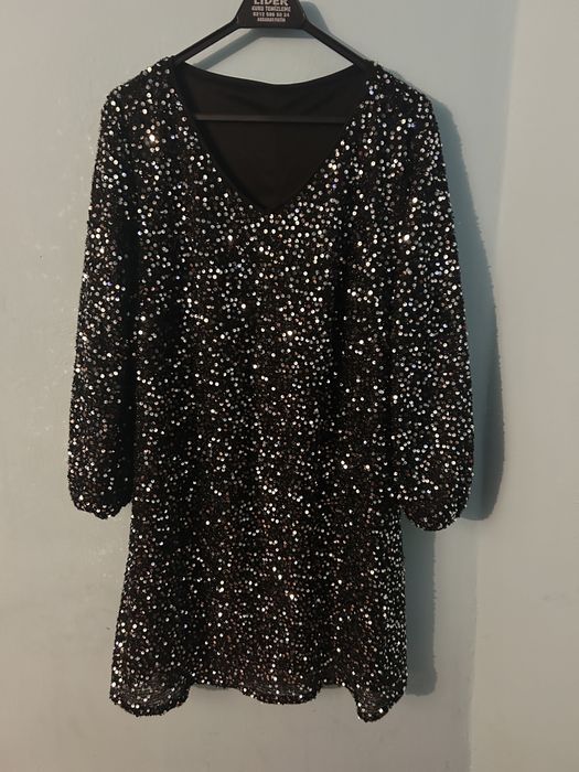 Rochie cu paiete