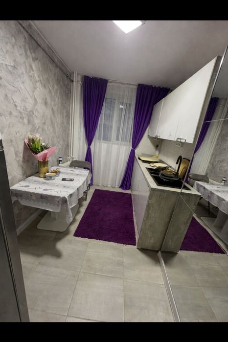 Vand apartament 3 camere Ploiesti Ultracentral direct proprietar